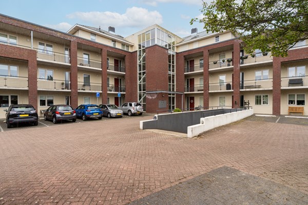 Medium property photo - Ossenwaard 52, 4261 MB Wijk en Aalburg